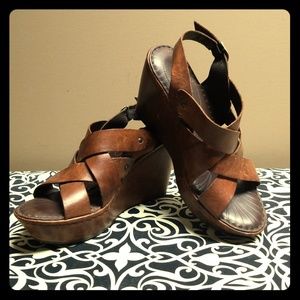 Born wedge sandals